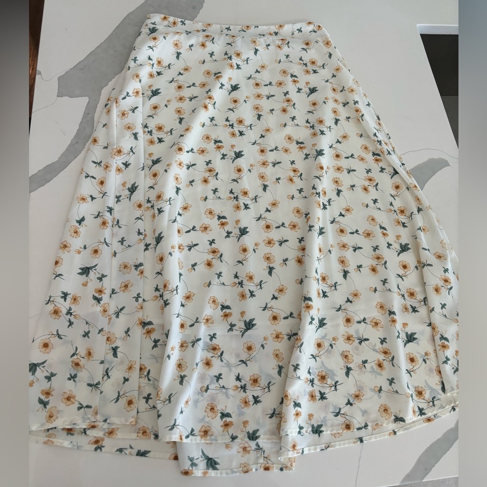 Floral midi skirt size XL